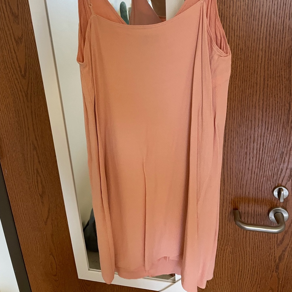 cute basic dress size small - Picture 2 of 3